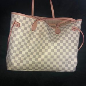 Imitation Louis Vuitton